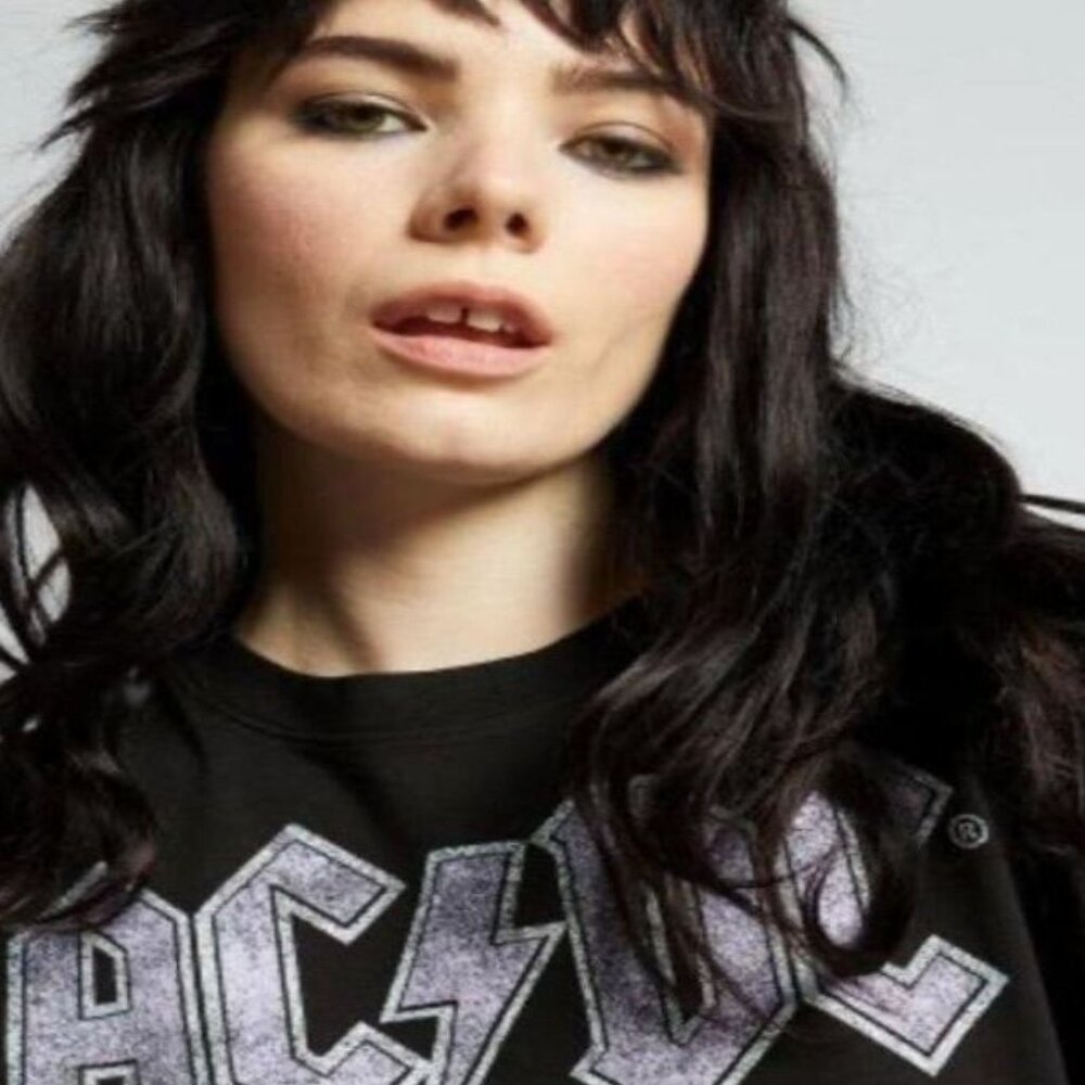 AC/DC Have A Drink On Me